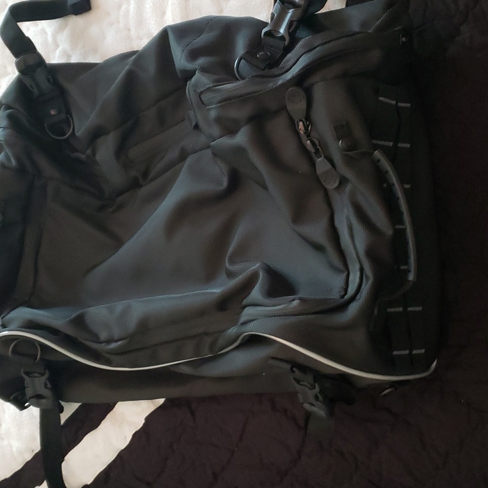 Harley-Davidson onyx premium luggage black